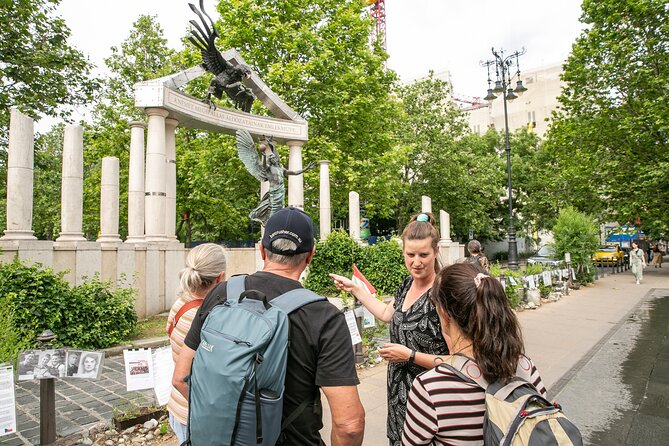 Budapest Essentials Private Tour Highlights and Hidden Gems - What this private Budapest walk does well