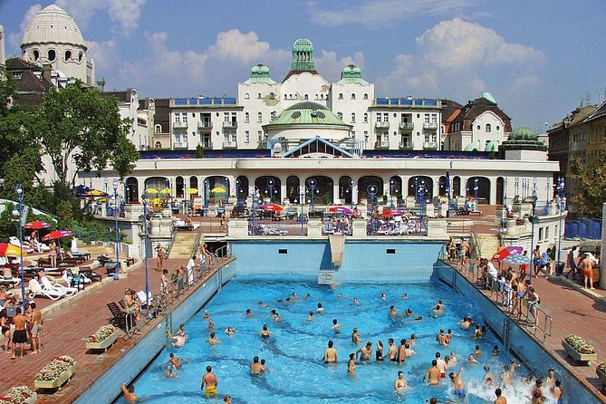 Budapest Gellert Thermal Spa Full Day Ticket with Cabin or Locker - Roman-style swimming pool and wave pool
