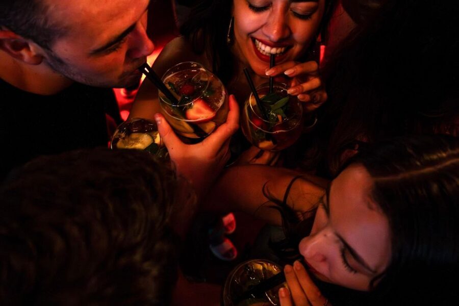 Budapest: Guided Bar Crawl Walking Tour - Király utca 56 and the local-drink stories