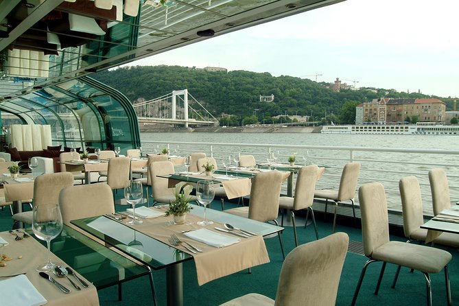 Budapest Guided City Tour and Danube Cruise Audio Guide - The Danube cruise is the payoff