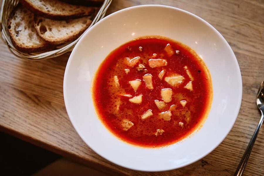 Budapest Guided Food Tour with Drinks Included - First tastes: soup and lángos without ceremony