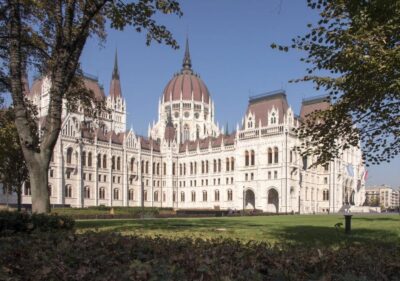 Guided Walking Tour of Pest