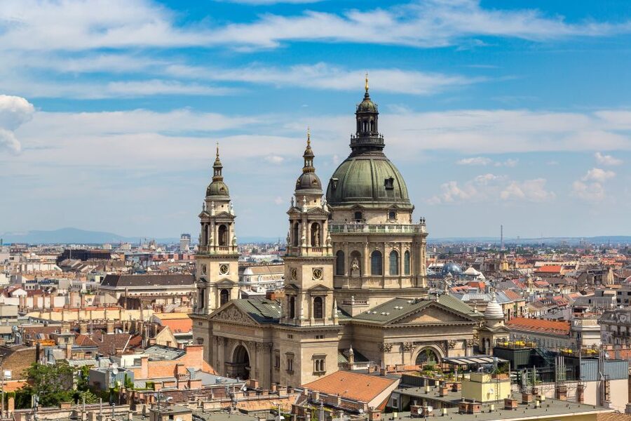 Budapest: Guided Walking Tour of Pest - Parliament: A Powerful Exterior Stop
