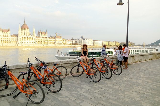 Budapest Historic Downtown Bicycle Tour in small groups - Why this bicycle tour works well for a first day