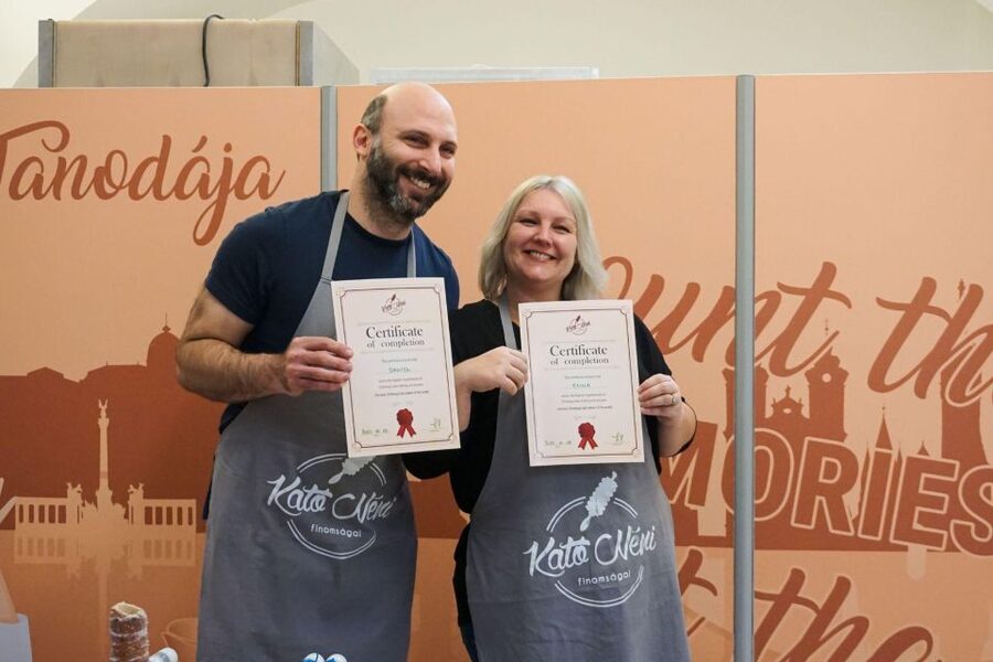 Budapest: Hungarian Chimney Cake Workshop in the City Center - Who will enjoy this workshop most?