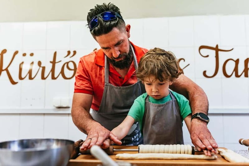Budapest: Hungarian Chimney Cake Workshop in the City Center - Is $40 good value for one hour?