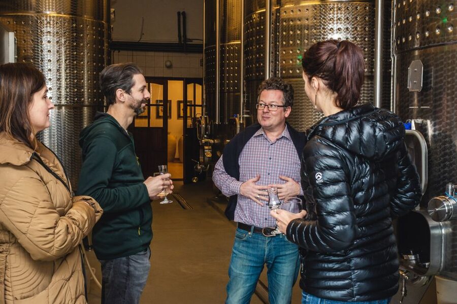 Budapest: Hungarian Whisky, Gin, and Pálinka Tasting - Who will enjoy this afternoon most?