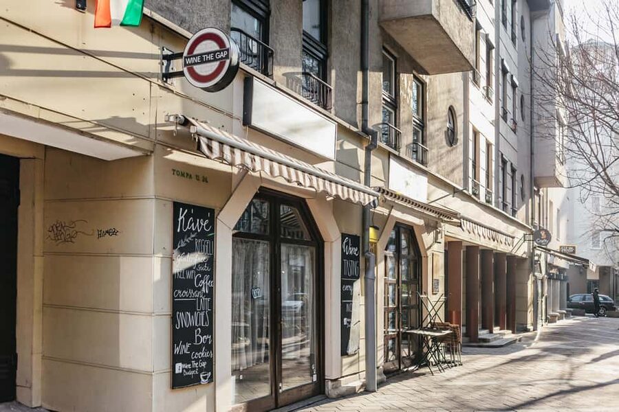 Budapest: Hungarian Wine Tasting with 7 Wines and Tapas - Value at $62 per person