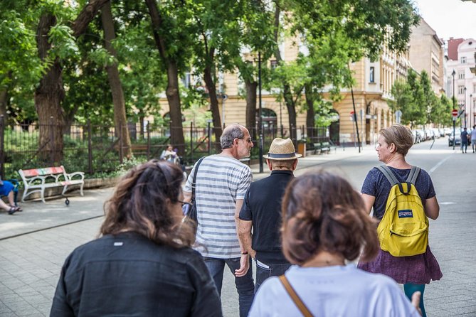 Budapest Jewish Cuisine & Culture Walk - Street art, shops, and Budapest today