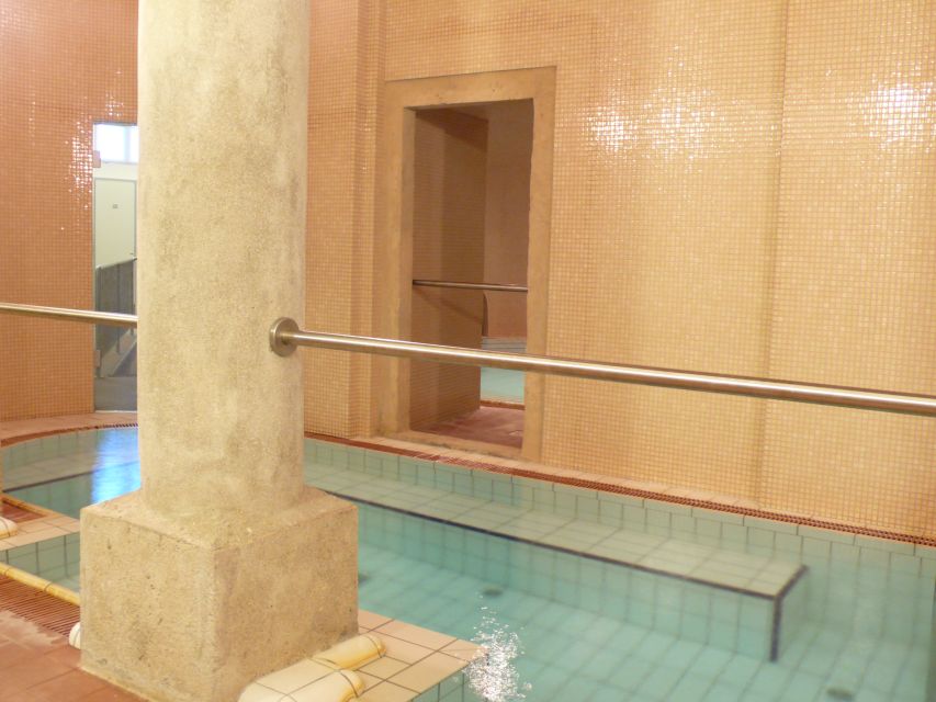Budapest: Lukács Thermal Bath Full-Day Spa Ticket - Outdoor pools with jets and waterfalls