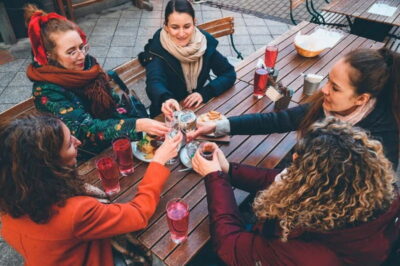 Budapest Market and Food Tasting Tour with a Local Guide