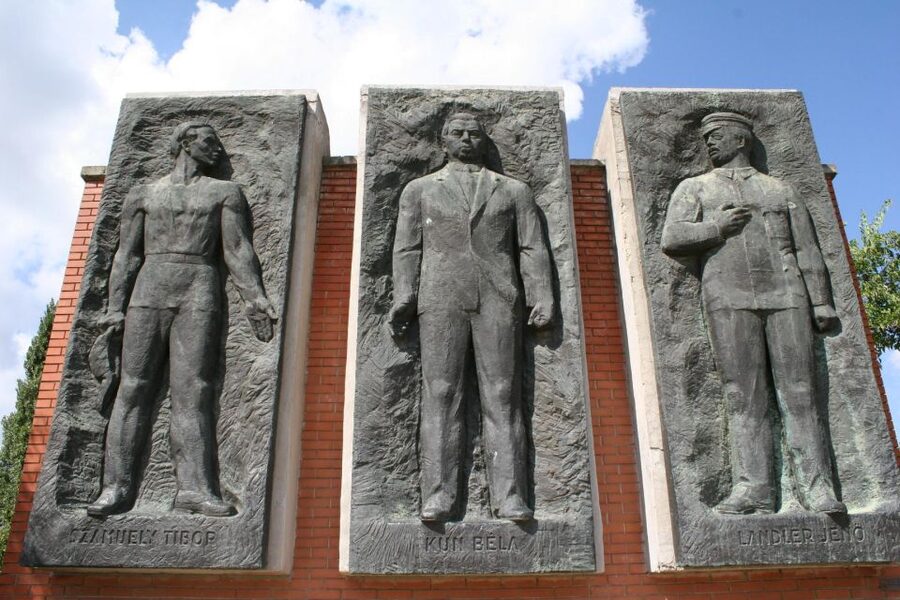 Budapest: Memento Park Ticket - Why Memento Park belongs on a Budapest history list