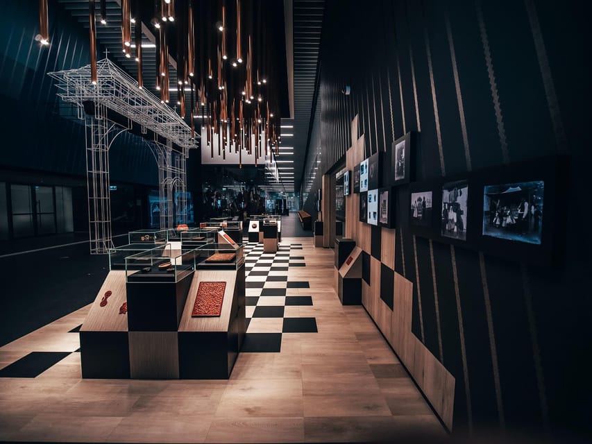 Budapest: Museum of Ethnography Entry Ticket - Ceramics, temporary displays, and changing viewpoints