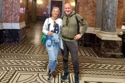 Must-see attractions walking tour
