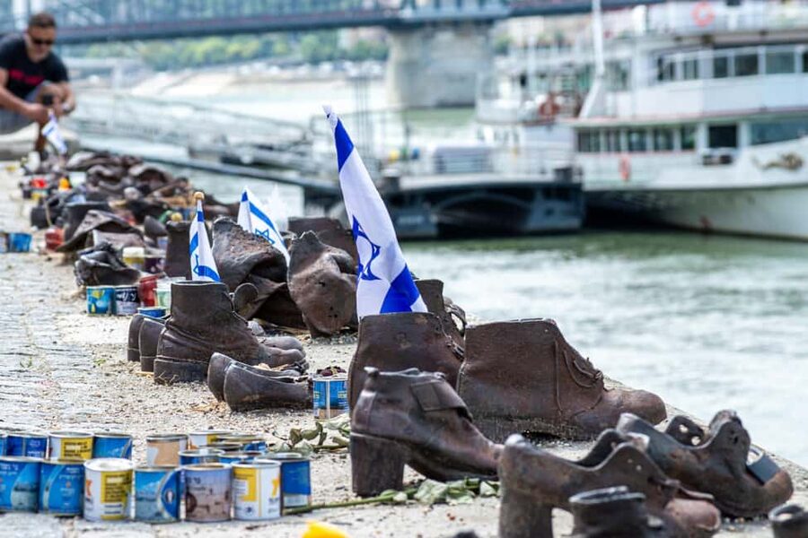 Budapest Old Jewish Quarter History Private Walking Tour - What the private format adds