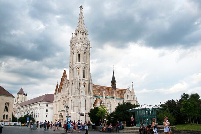Budapest Orientation Walking Tour - Crossing to Buda by public transport