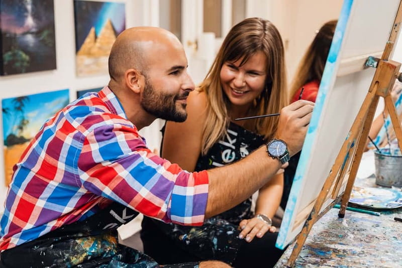 Budapest: Paint and sip experience - A creative pause in central Budapest