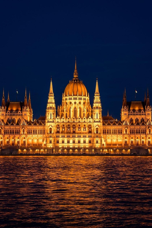 Budapest: Parliament Building Entry Ticket and Audio Guide - Key points at a glance