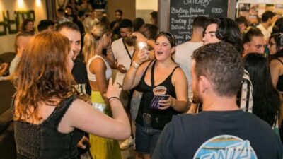 Party District Bar-Hop with 2hr Unlimited Drinks