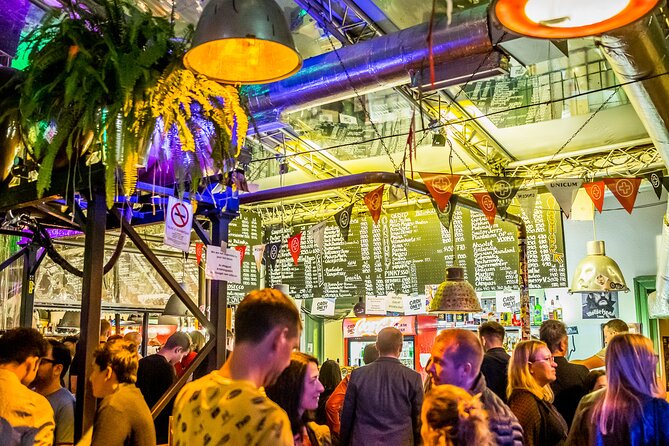 Budapest Party District Bar-Hop with 2hrs Unlimited Drinks - Key points at a glance