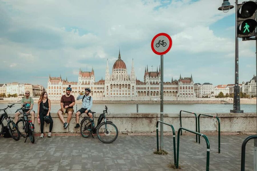 Budapest Peaks: Off-Road eBike Tour - János-hegy leads to Budapest’s highest point