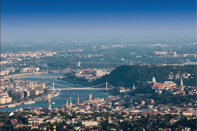 Budapest Photo Walks - Batthyány Square and the Parliament view