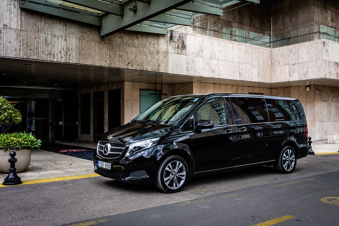 Budapest Private Airport Transfer in a Luxury Minivan - Choosing your Budapest drop-off point
