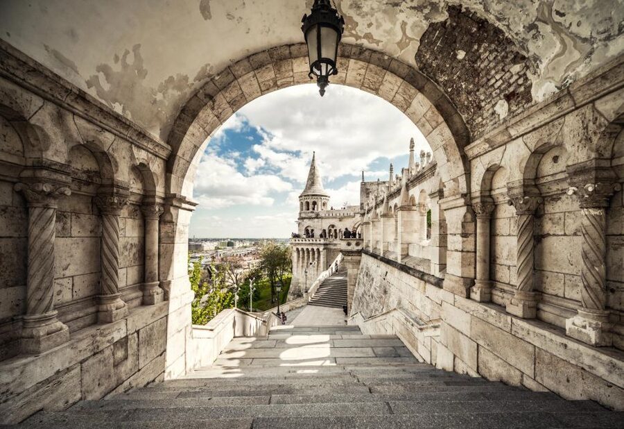 Budapest: Private City Tour with Local Guide - How much walking should you expect?