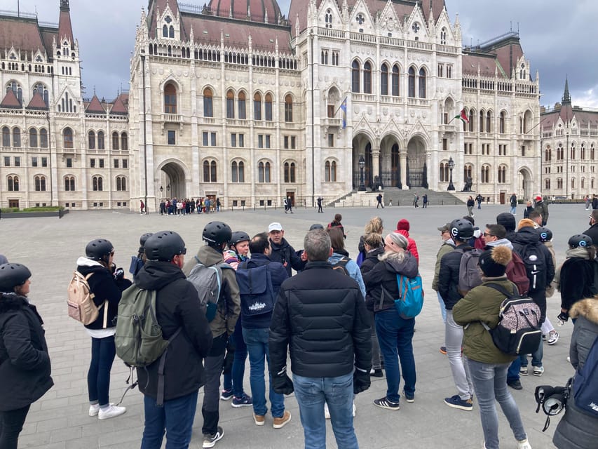 Budapest: Private Customizable Tour in French - Heroes’ Square and the City Park district