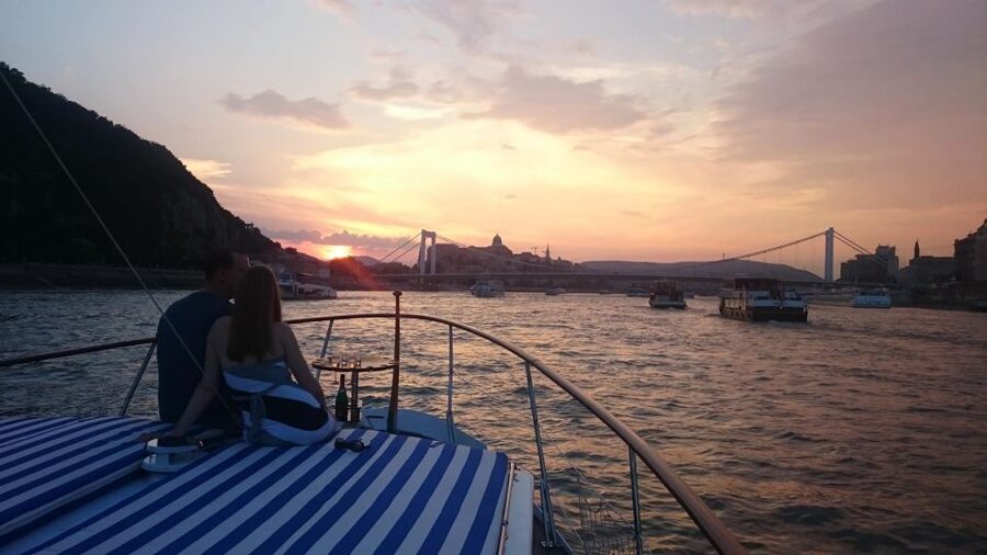 Budapest: Private Danube Yacht Cruise with Welcome Drink - Friendly service and flexible arrangements