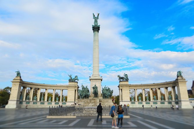 Budapest Private Luxury Sightseeing Tour with Guide and Transport - Why this private Budapest tour works well