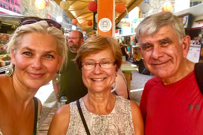 Budapest private sightseeing with Nelli & her local guides - Who should book this experience