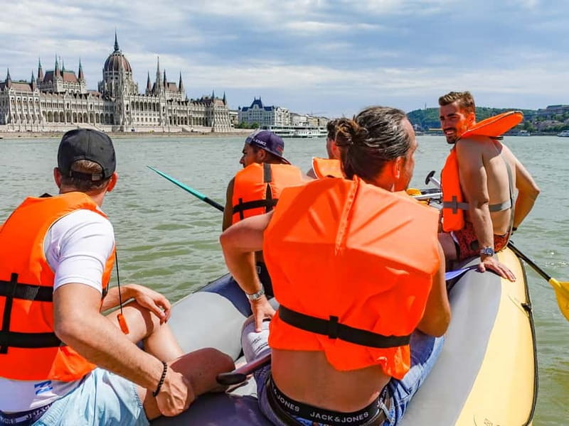 Budapest Rafting - Sunset Cruise - Arriving at the riverside bar near Dürer Kert