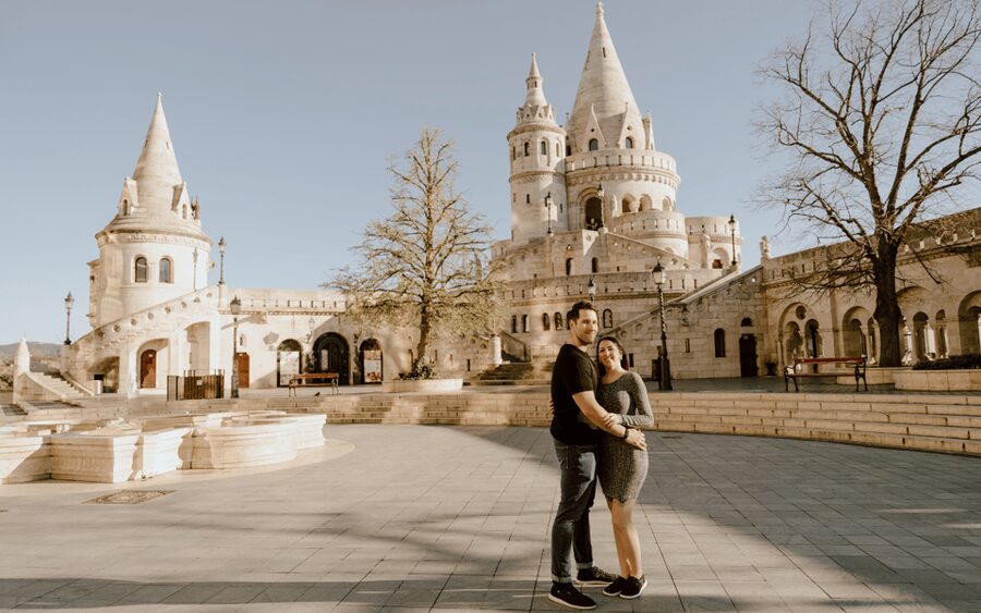 Budapest: romantic photoshoot at Buda's iconic sightseeings - Is $227 good value for your group?