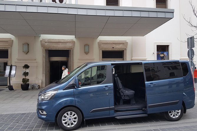 Budapest Roundtrip Private Airport Transfer - A calm start after landing in Budapest