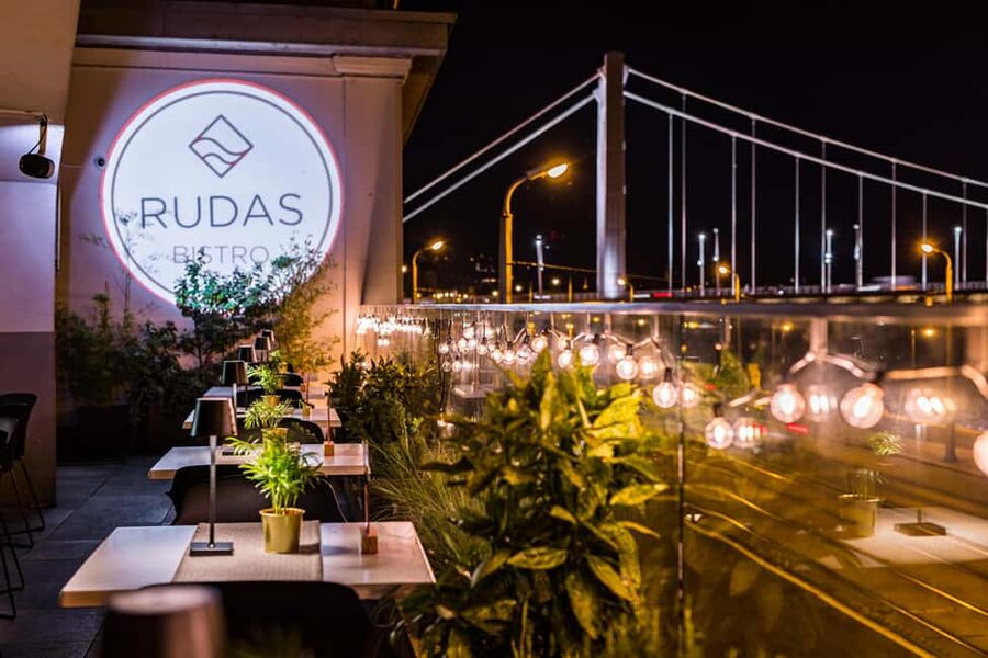 Budapest: Rudas Spa Entry with 3-Course Meal - Building your bathing route through the wellness section