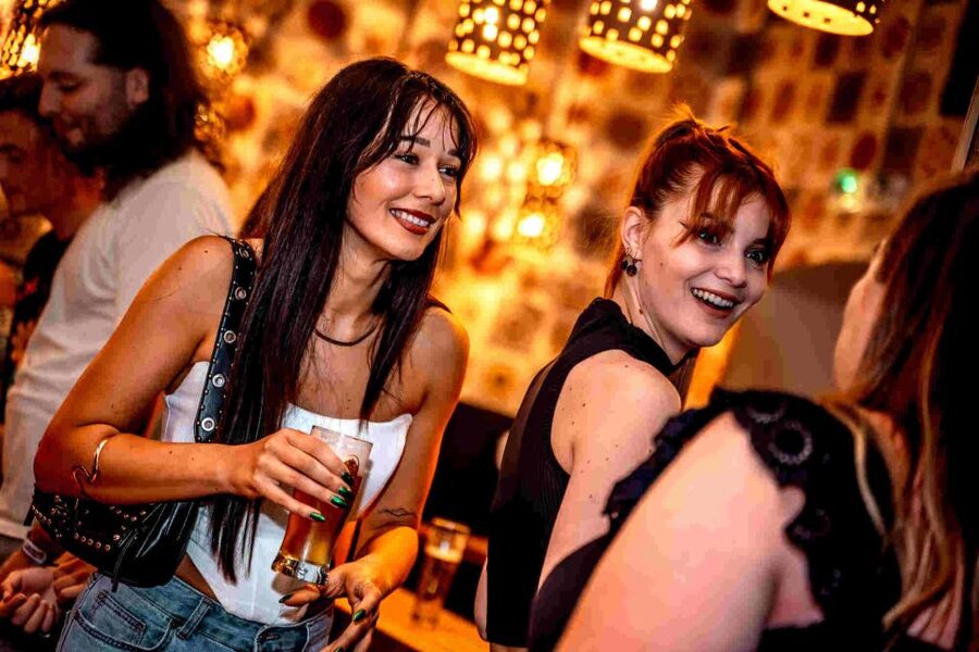 Budapest: Ruin Bar Pub Crawl with Entry Tickets - Starting at Becketts on Liszt Ferenc tér