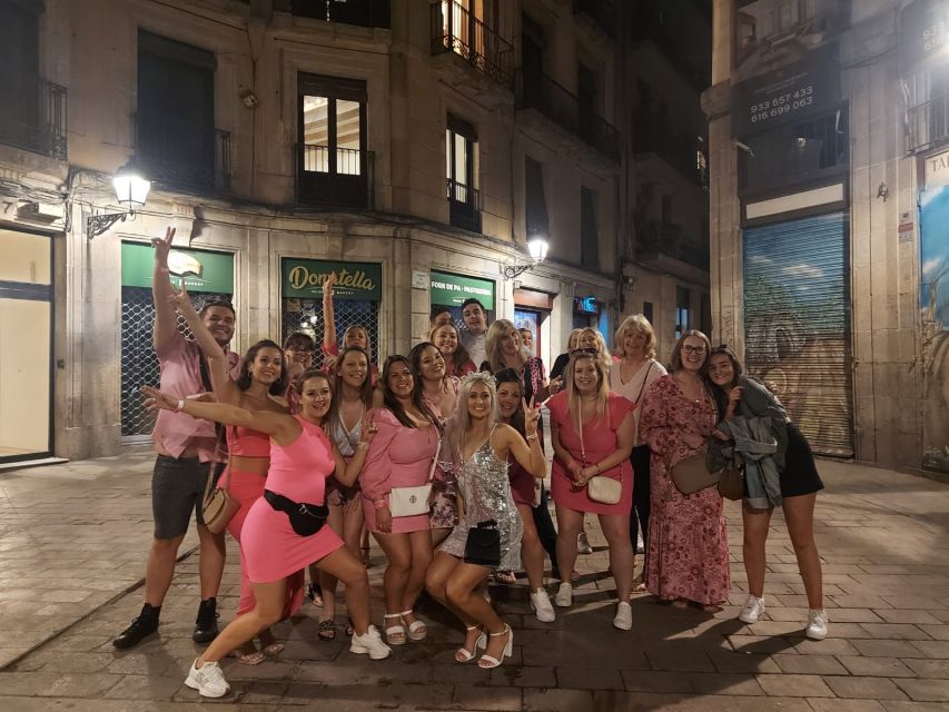 Budapest: Ruin Bar Pub Crawl with Entry Tickets - Finishing at Instant Fogas