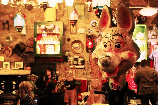 Budapest Ruin Bars Evening Walking Tour with Drinks & Street Food - Meeting at the Dohány Street Synagogue at 6 p.m.
