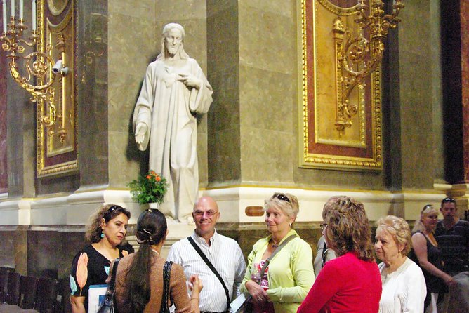 Budapest: Saint Stephen's Basilica Tour - One hour is enough, but not for everyone