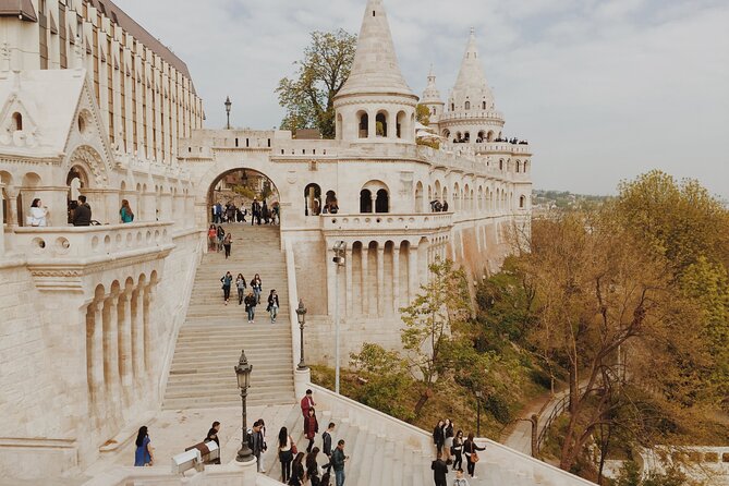 Budapest Scavenger Hunt and Highlights Self Guided Audio Tour - Szabadság tér and the Chain Bridge lions