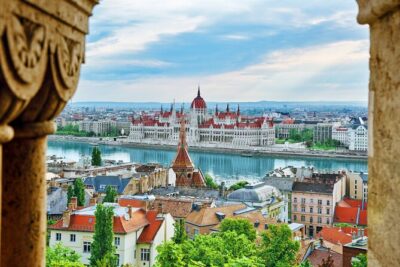 Budapest Scavenger Hunt and Highlights Self Guided Audio Tour