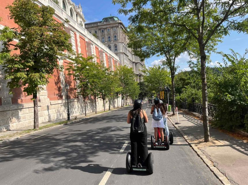 Budapest: Segway Grand City Tour (Buda + Margaret + Pest) 3h - Buda Castle, Sándor Palace, and Matthias Church