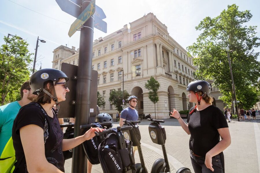 Budapest: Segway Sightseeing Tour - St. Stephen’s Basilica and the central city