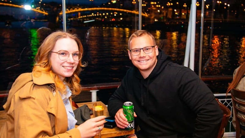 Budapest: Sip & Sail Danube Cruise with Unlimited Beer - Buda Castle, Fisherman’s Bastion, and the Chain Bridge