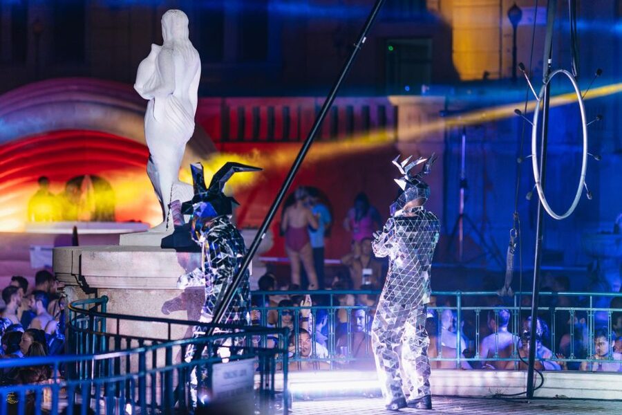 Budapest: Sparty - The Ultimate Late-Night Spa Party Ticket - Changing rooms, lockers, and ticket choices