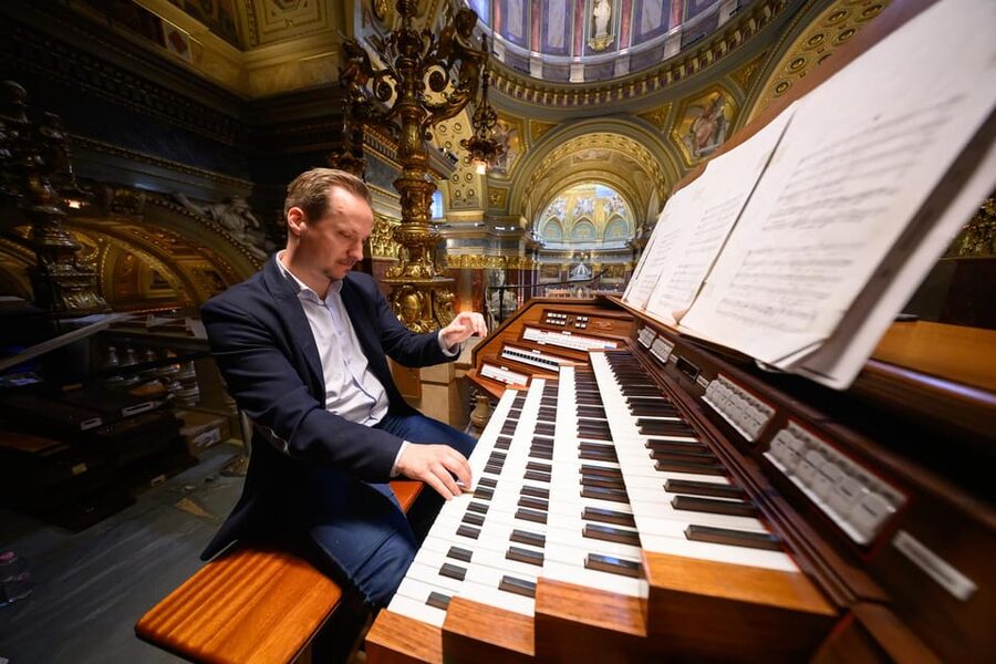 Budapest: St.Stephen's Basilica Grand Organ Concert Tickets - Who will enjoy this outing most?