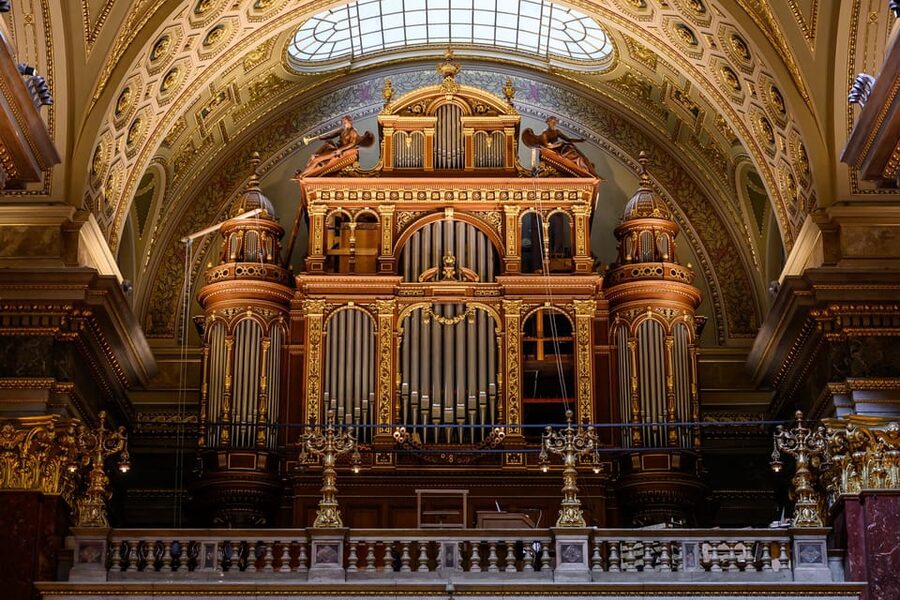 Budapest: St.Stephen's Basilica Grand Organ Concert Tickets - What the organ introduction adds
