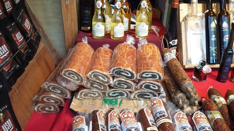 Budapest Streetfood Heaven: Tasting and Markets with a local - Key points to know before booking