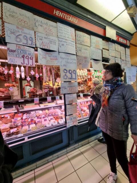 Budapest Streetfood Heaven: Tasting and Markets with a local - Getting around and where the tour ends